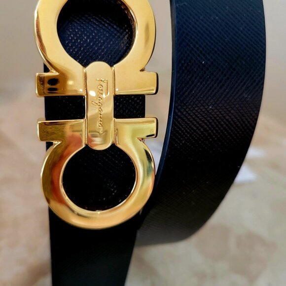 Salvatore Ferragamo “Double Gancini” Saffiano-Leather Belt NWT, Size S (26-28”) - Picture 4 of 8